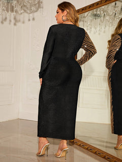 Curve Women's Contrast V-Neck Slit Dress | Plus Size Women's Apparel